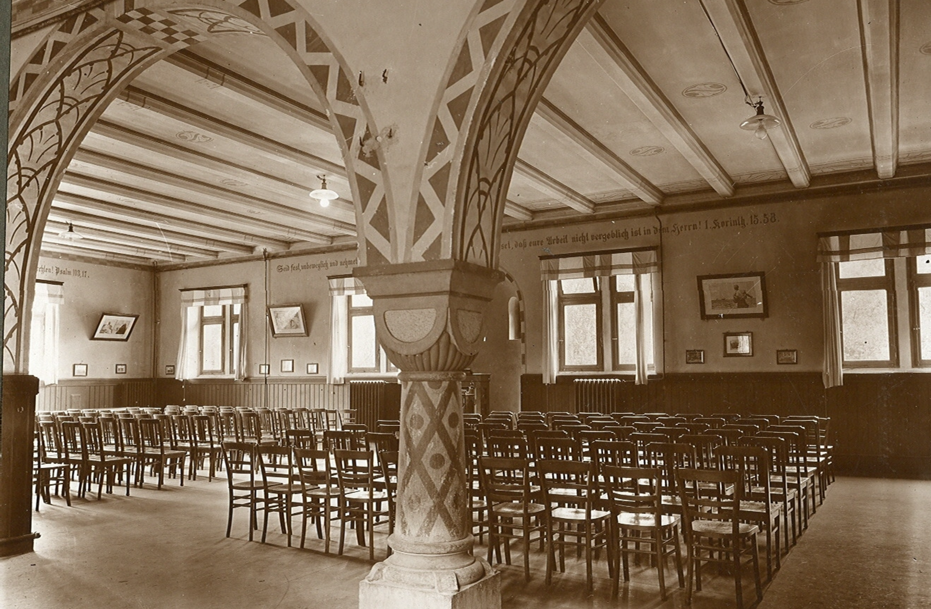 Historisches Foto des Hephata-Kirchsaals