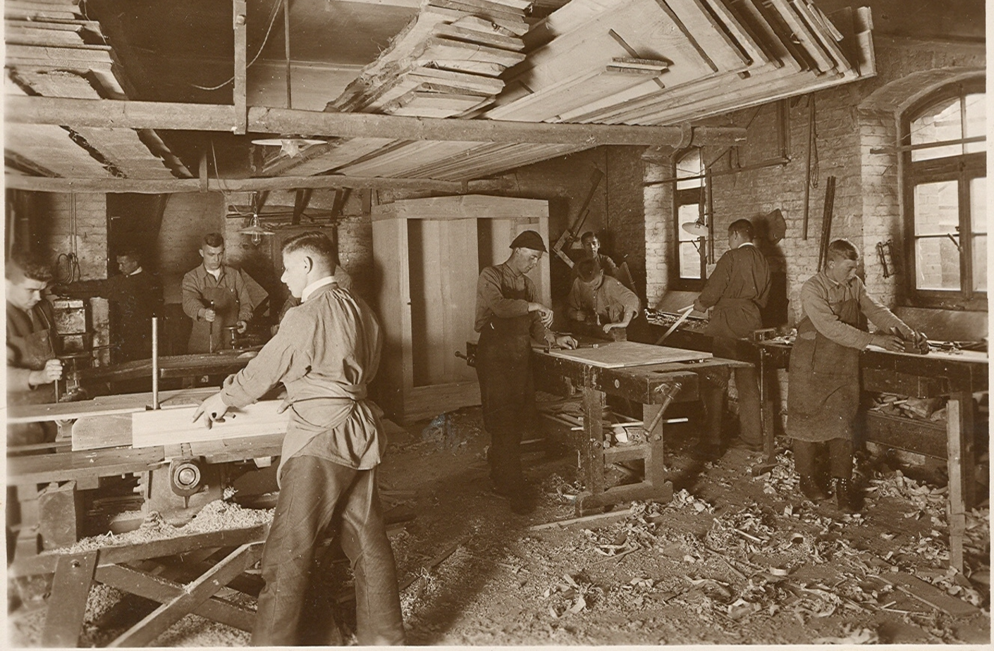 Schreiner im Bethanienkeller, 1930